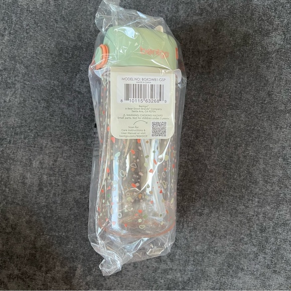 NWT Bentgo Kids Lunch Bag and Water Bottle
Whimsy & Wonder Prints Collection - Picture 7 of 16